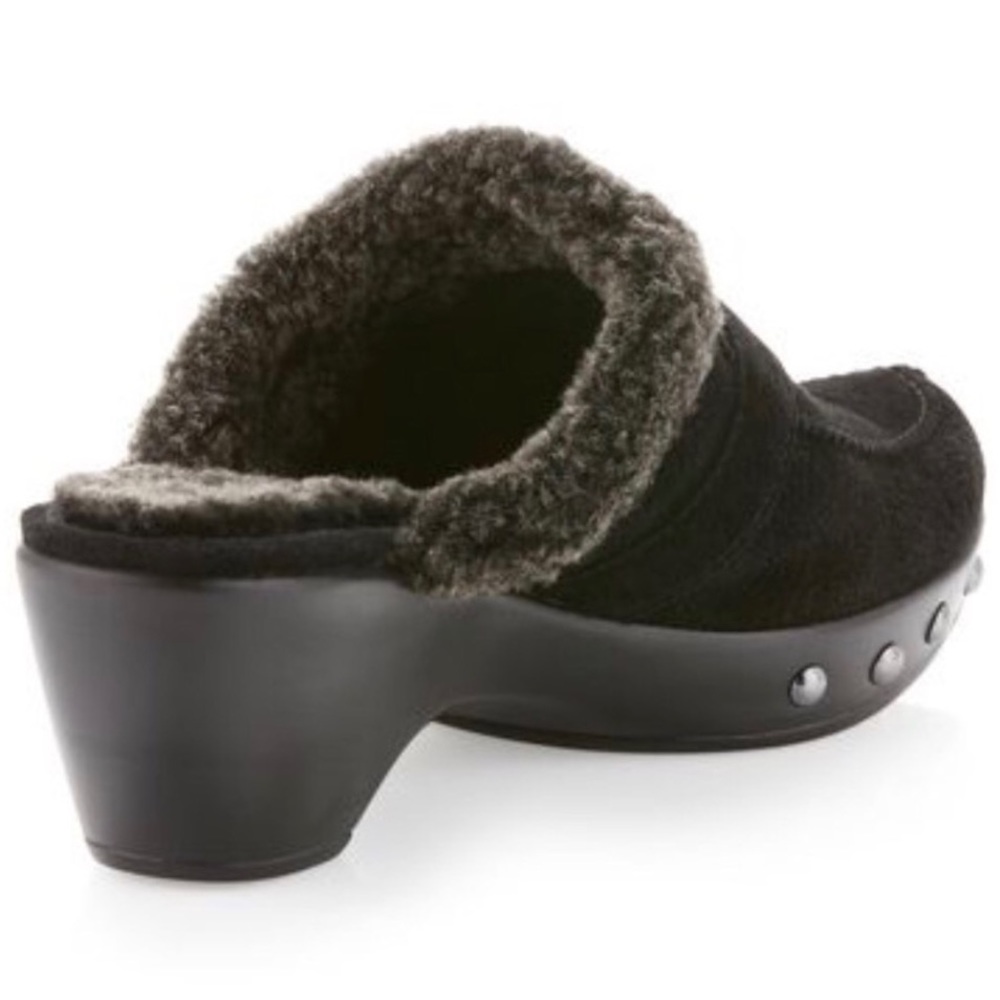 Stuart Weitzman ✦ Shearling Lined Suede Clog - Picture 9 of 10